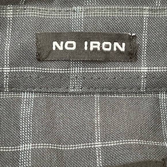 VAN H | Plaid Wrinkle Free Button Down Dress Shirt - Picture 8 of 11